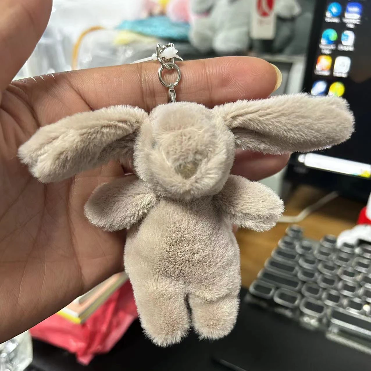 Stuffed Animals Cute Cartoon R - Carabiner Keychain ulasan dan harga