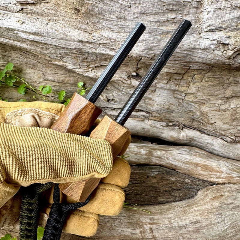 New Outdoor Flint Fire Starter - Ferro Rod Striker ulasan dan harga